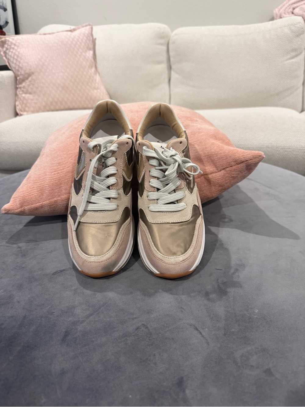 Women's Voile Blanche Italian Neutral Pink & Beige Lace-Up Sneakers